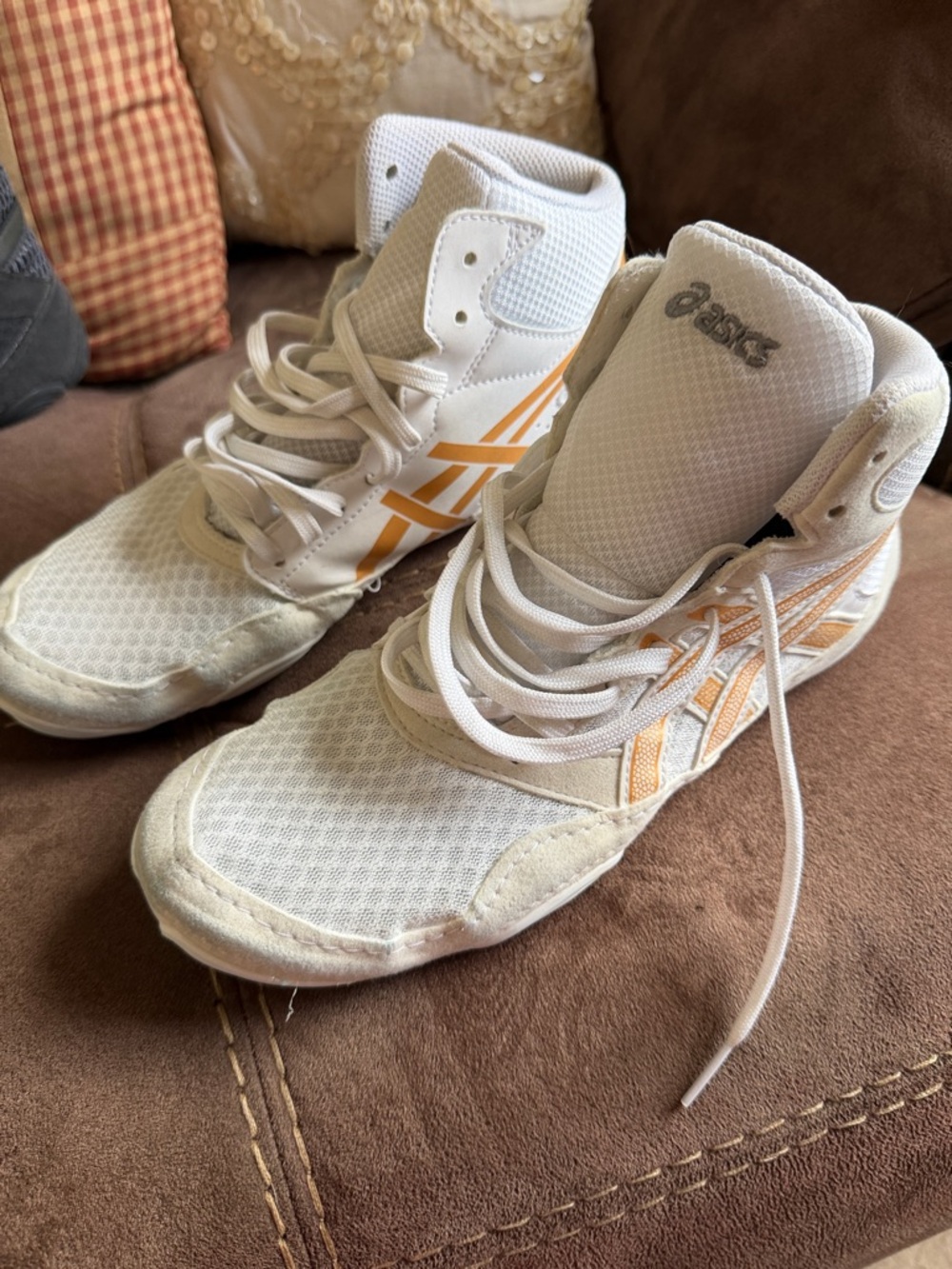 Asics wrestling shoes